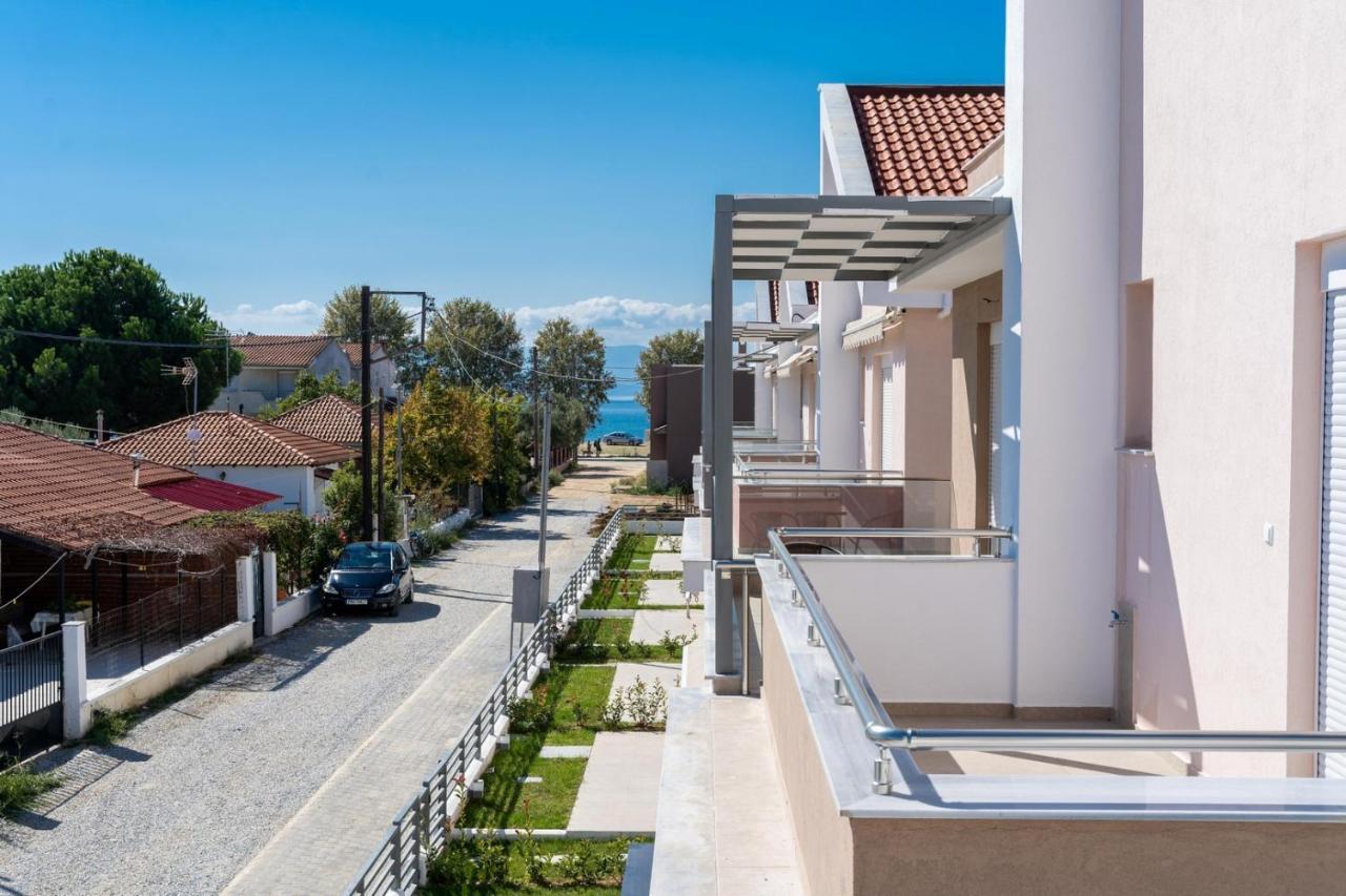 Ferienwohnung Dionysos Residential Complex Ofrínion Exterior foto