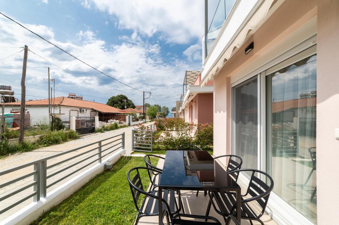 Ferienwohnung Dionysos Residential Complex Ofrínion Exterior foto