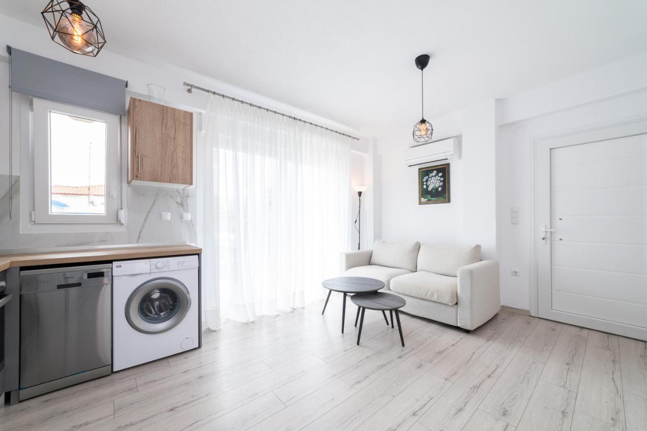 Ferienwohnung Dionysos Residential Complex Ofrínion Exterior foto
