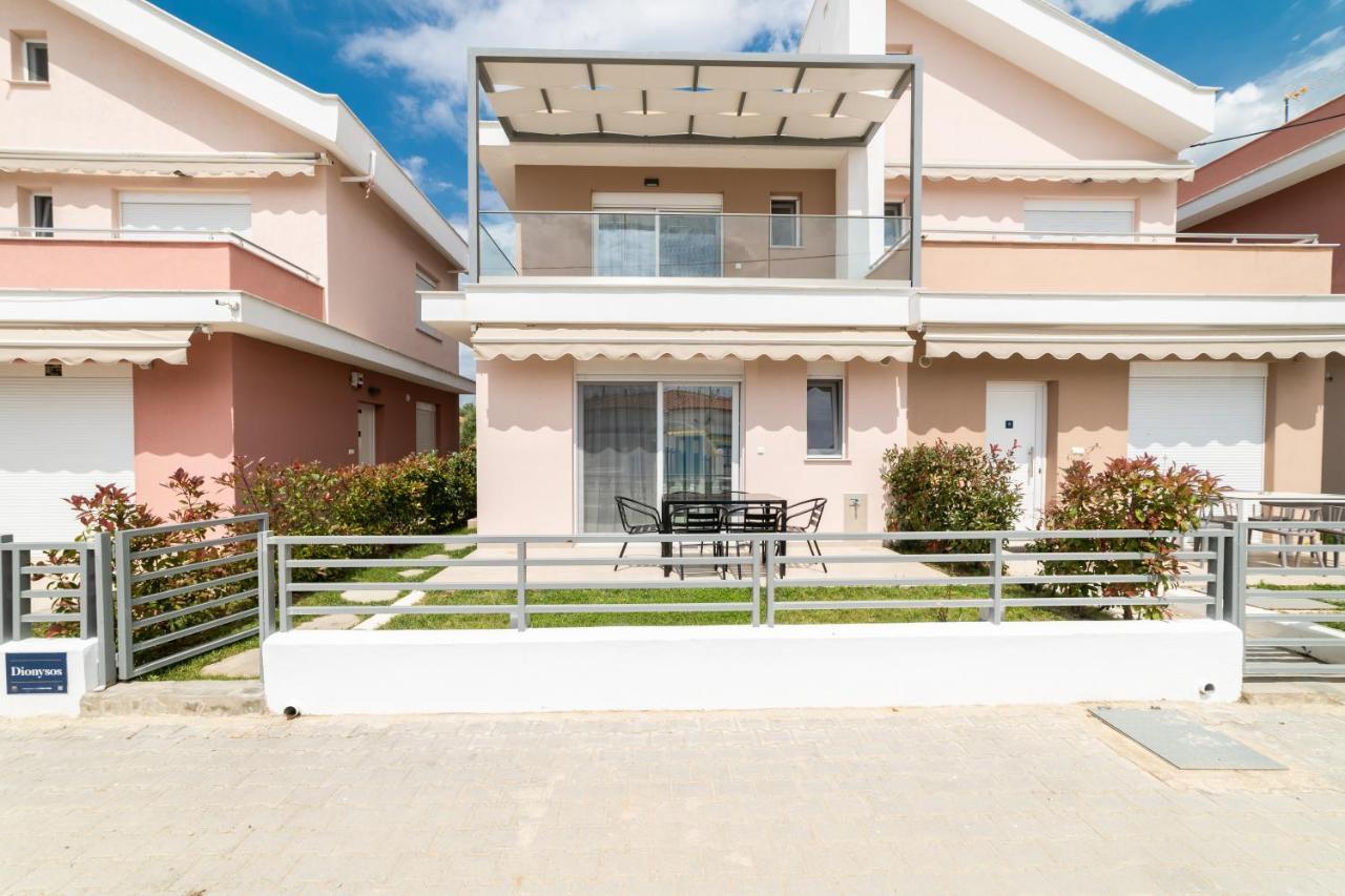 Ferienwohnung Dionysos Residential Complex Ofrínion Exterior foto