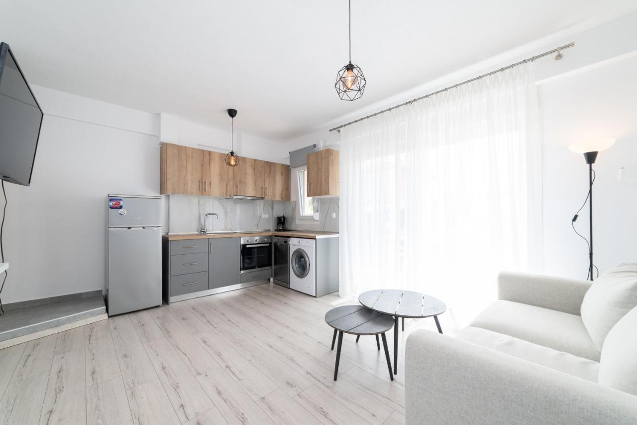 Ferienwohnung Dionysos Residential Complex Ofrínion Exterior foto